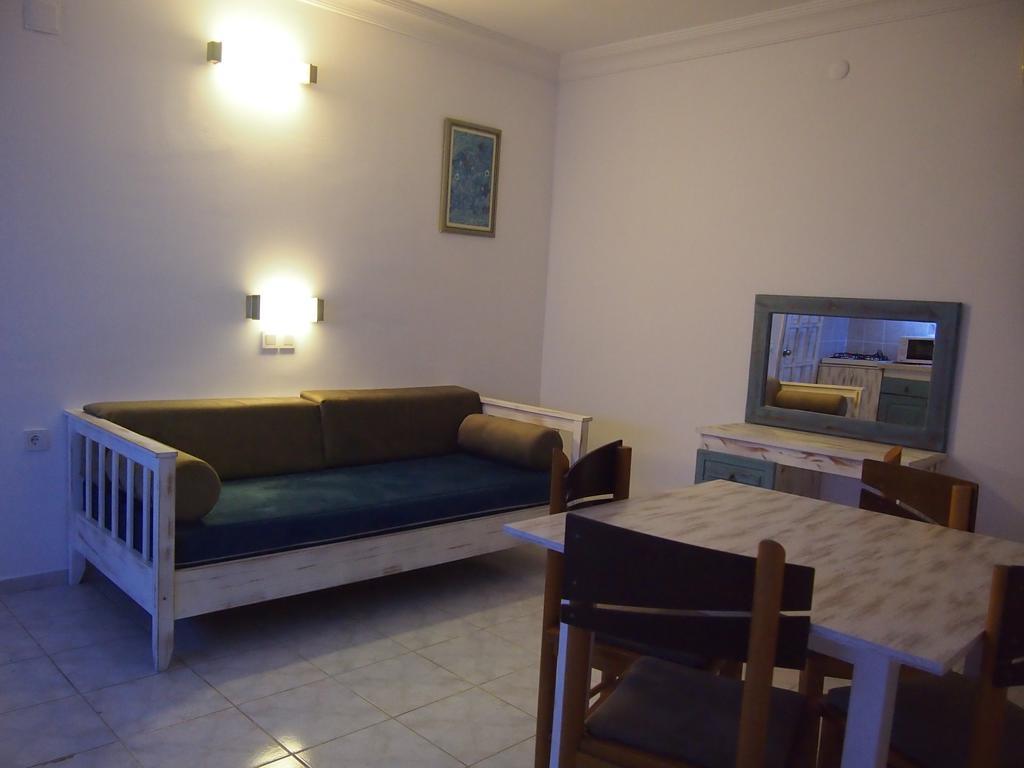 Ozcem Apart Fethiye Quarto foto